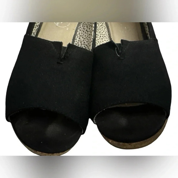 TOMS Women Michelle Black Cotton Peep-Toe Platform Cork Wedge Heel - Picture 4 of 6